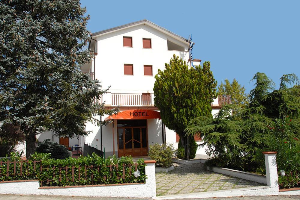 Hotel Del Duca Montedinove Exterior foto
